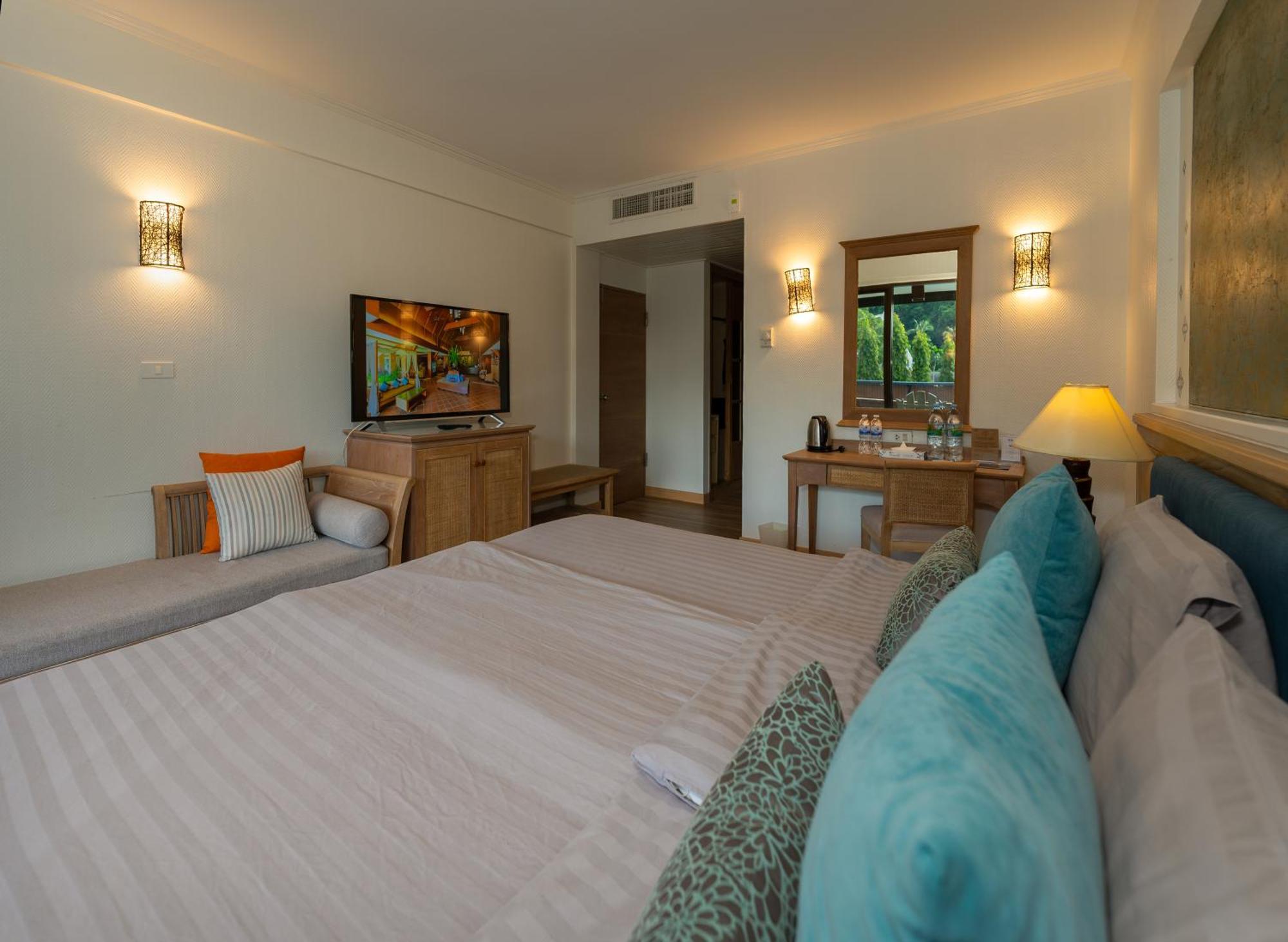 Krabi Resort Ao Nang Экстерьер фото